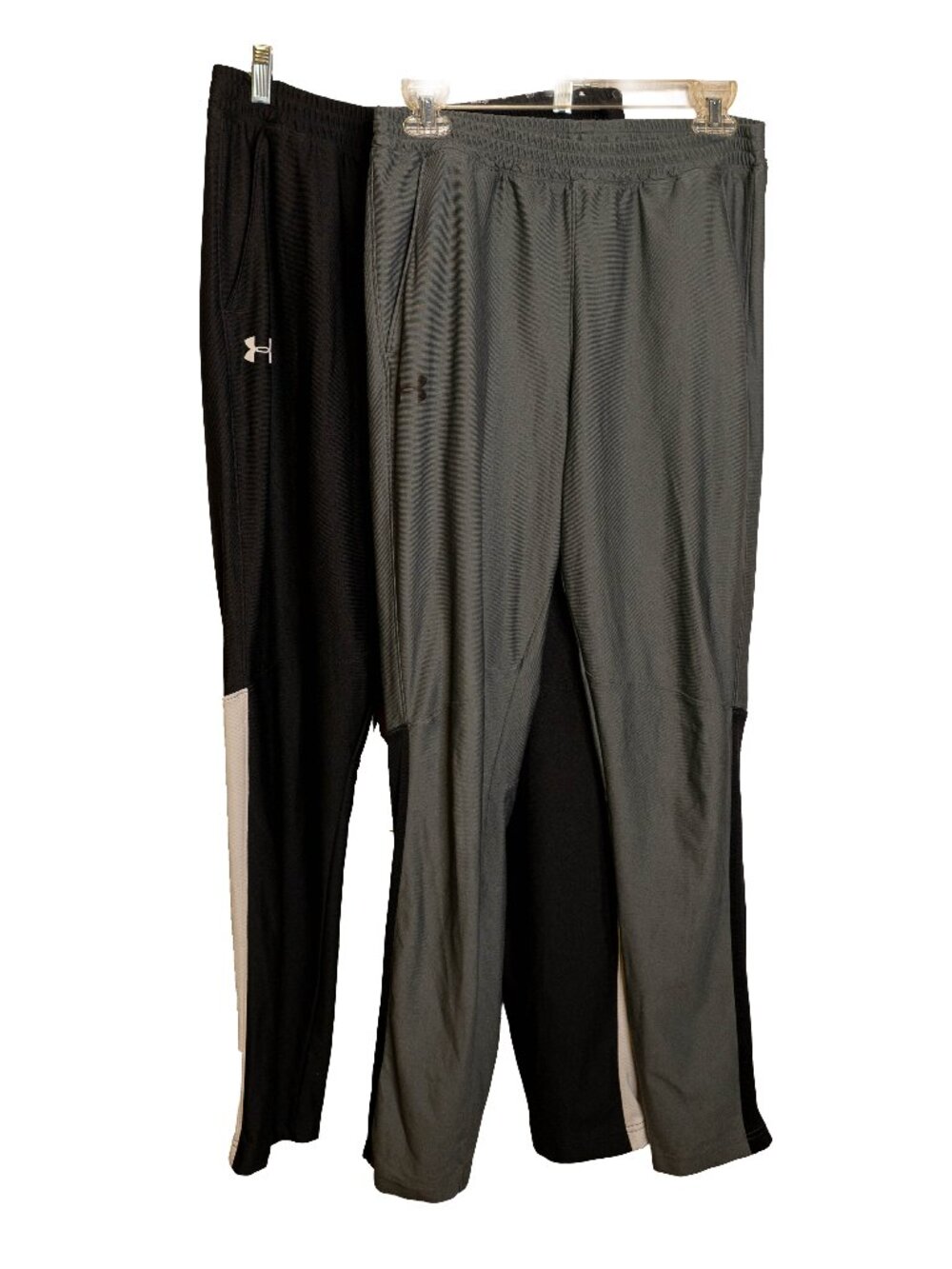 Set of 2 Men's Under Armour Black & Gray Joggers/Fitted Track Pants - Size Large